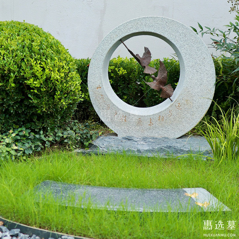 艺术墓碑