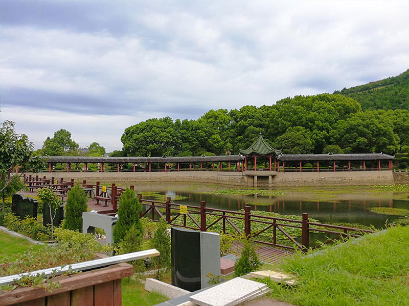 横泾公墓 横泾公墓