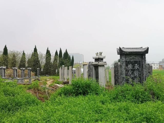 传统墓1.jpg